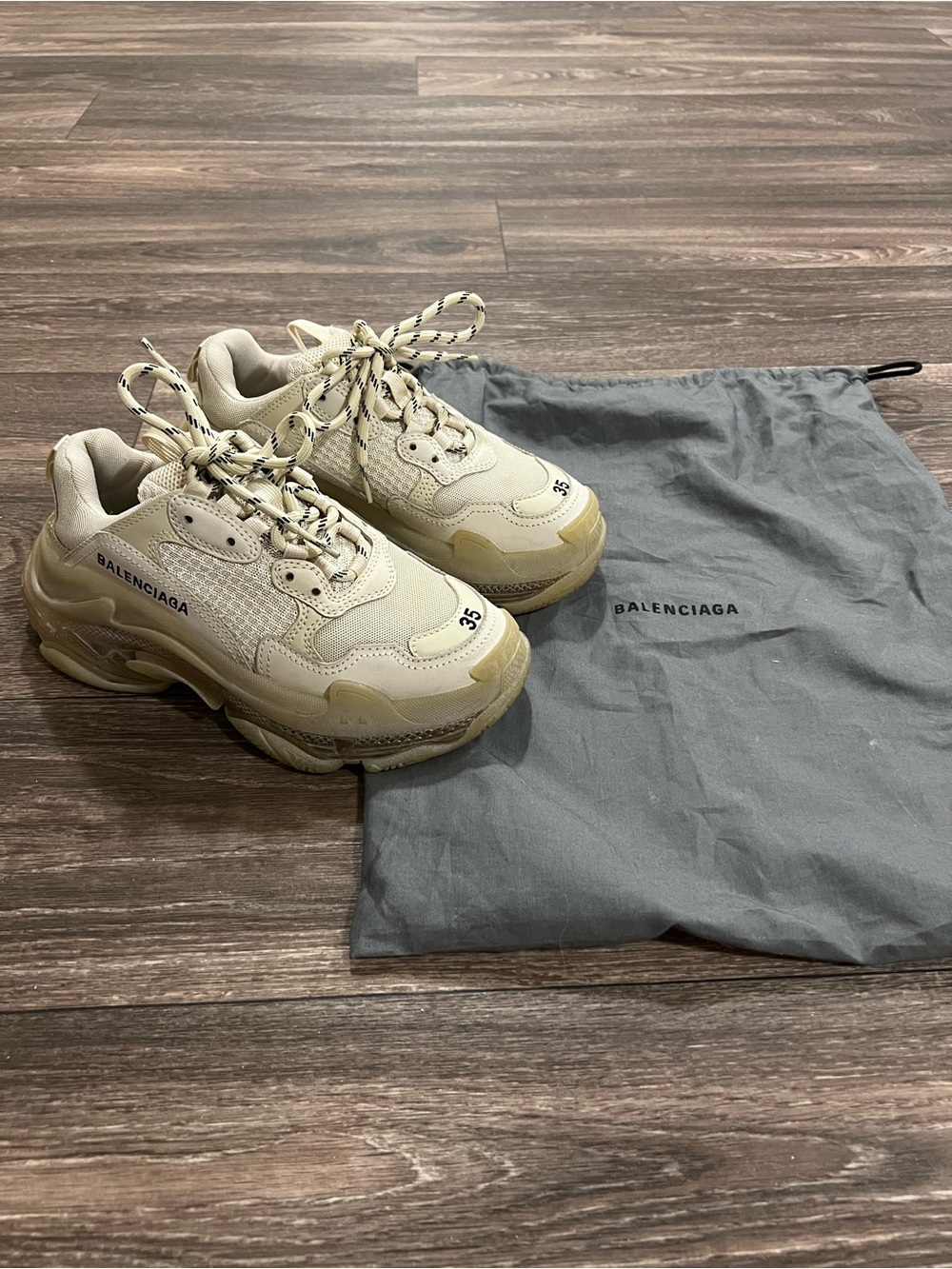 BALENCIAGA Cream Beige Triple S Clear Sole Sneakers size EUR 35 or US 5.5